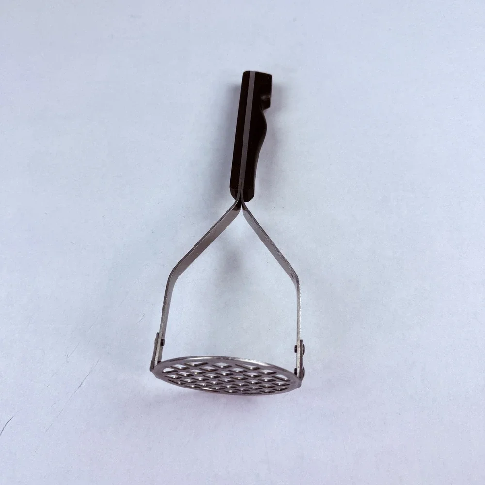 Maid of Honor‎ Vintage Potato Masher Stainless Steel Bakelite Handle USA Made